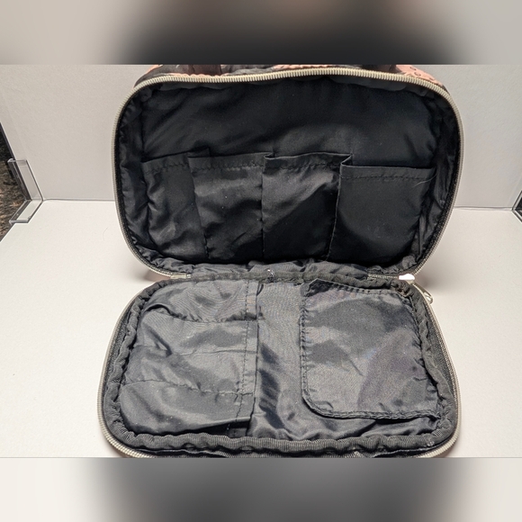 Vintage Hello Kitty Cosmetic Pouch - Picture 6 of 12